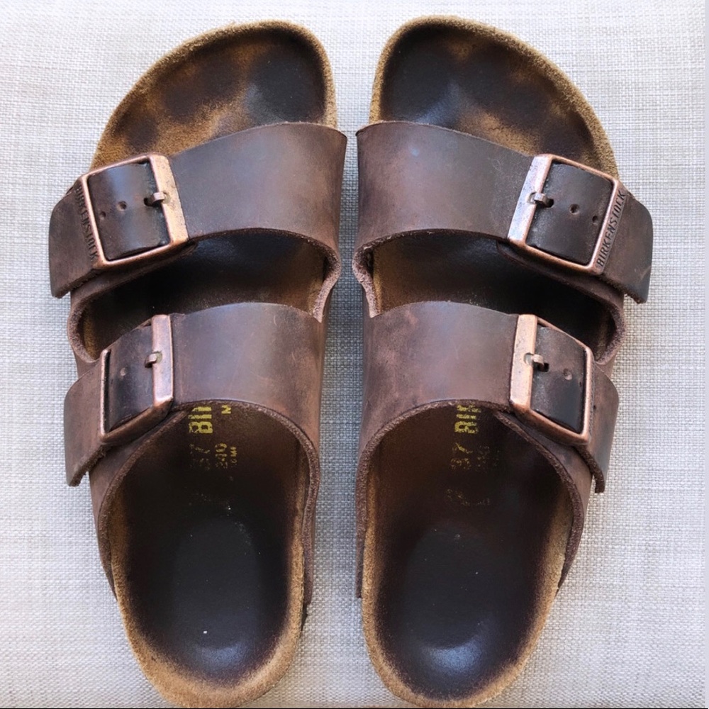 Birkenstock Arizona in color “Habana”